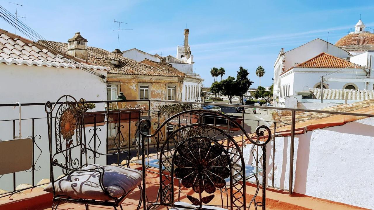 Villa Happy Terrace Downtown Tiny House 100% Portuguese à District de District de Faro Extérieur photo