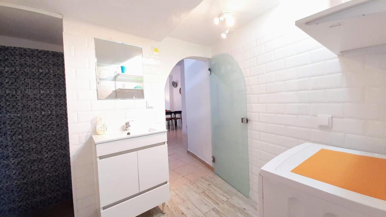 Villa Happy Terrace Downtown Tiny House 100% Portuguese à District de District de Faro Extérieur photo